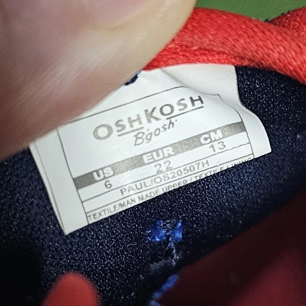 OSHKOSH B'GOSH | 'PAUL' BUMPER TOE SANDALS - NWOT!